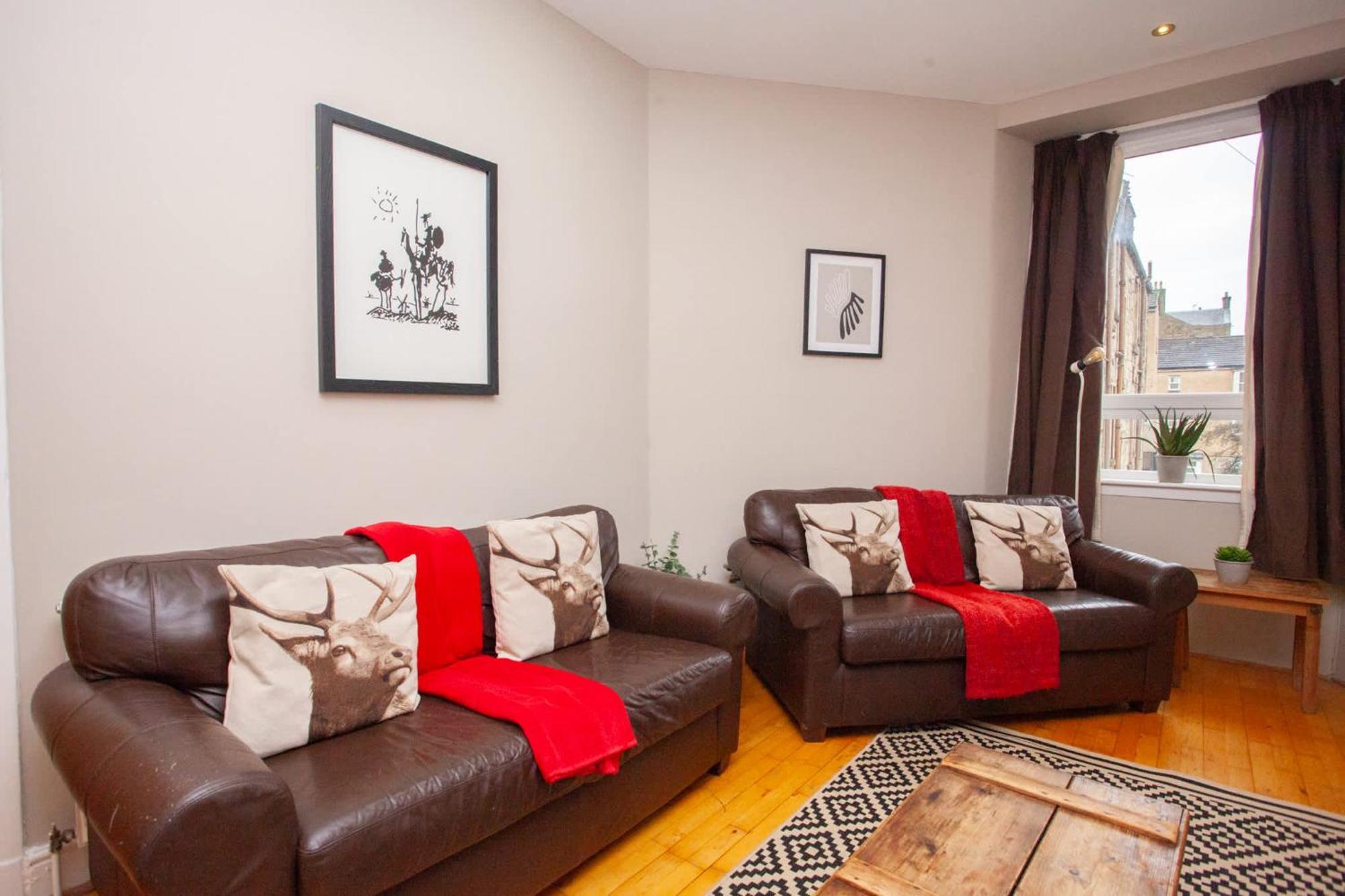 Beautiful 2 Bed Apartment Rose St Glasgow Exterior photo